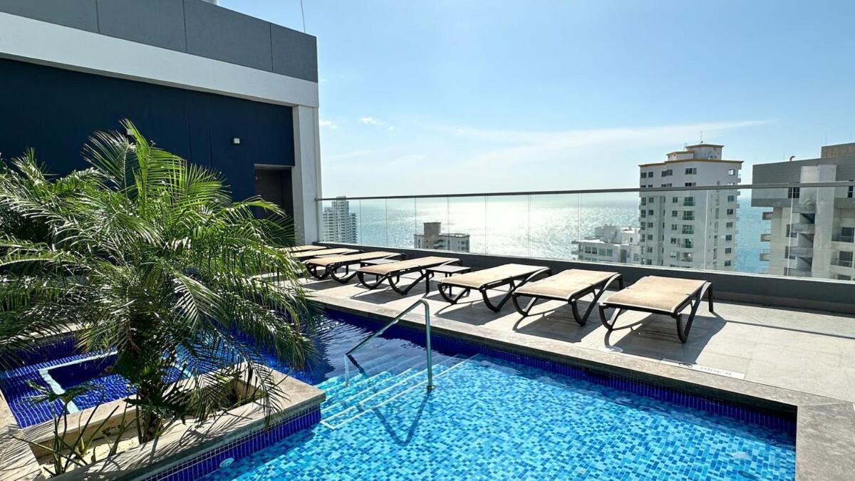 Luxury At Rodadero Amber Rock